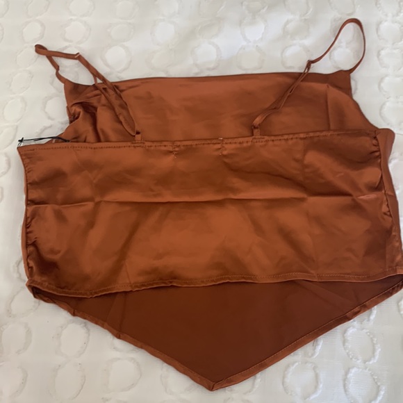 Top 🤎 - Picture 2 of 2